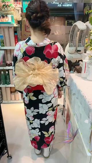 ヘアアレンジ 美容室アイカ所属・大宮美容室IKA アイカのネイルデザイン