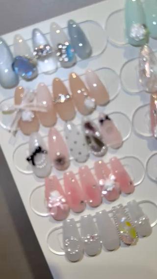 ネイル éclat nail studio（She nail studio内）所属・韓国ワンホン éclat🩵飯山のネイルデザイン