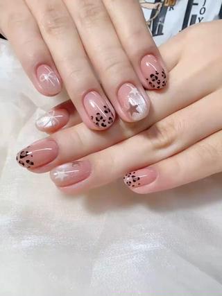 ネイル EE.Nail所属・FuFu.Nail 2️⃣番のネイルデザイン