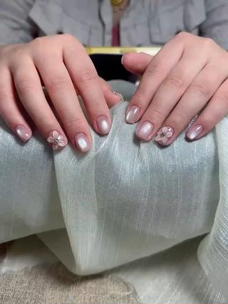 ネイル EE.Nail所属・FuFu.Nail 2️⃣番のネイルデザイン