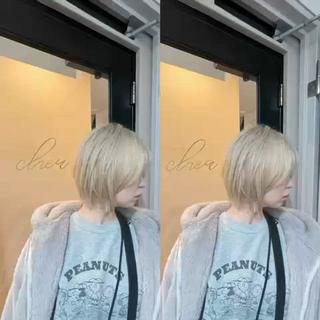 ショート Y Uのヘアスタイル