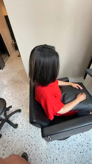 ミディアム Y Uのヘアスタイル