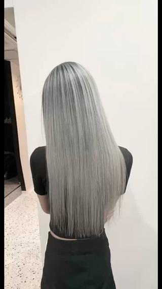 ロング カラー Y Uのヘアスタイル