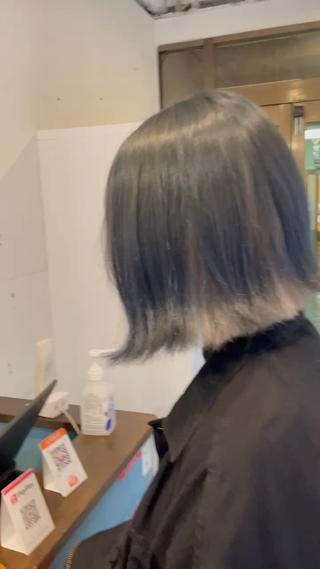 ミディアム カラー ALLEN hair 京橋店のヘアスタイル