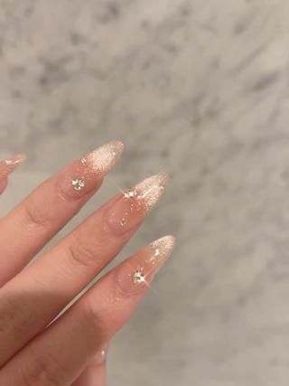 ネイル Nabi Nail所属・. Natsumiのネイルデザイン
