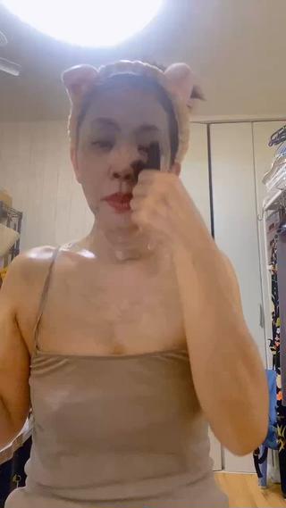 ちょっと黒いですが墨入のバームでカッサフェイシャルしております。
全編はInstagramでご覧いただけます
ちょっと笑えますパンダみたいです 