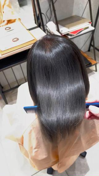 ロング 🎁毎月通える価格✨ QUATRO金子裕也のヘアスタイル