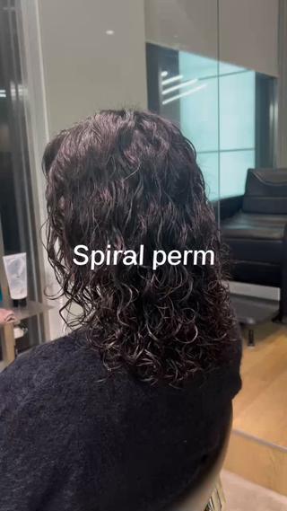 ロング パーマ メンズ fifth天神メンズ パーマ職人/山口皓大のヘアスタイル