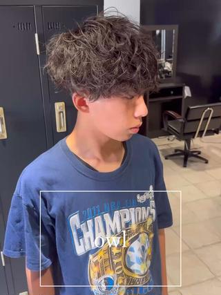 ショート パーマ メンズ メンズ特化 美容師✨ アメ村 堀江颯瑛のヘアスタイル
