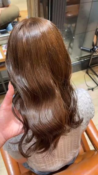 セミロング みゆ/カラー モデル募集中🎀🤍のヘアスタイル