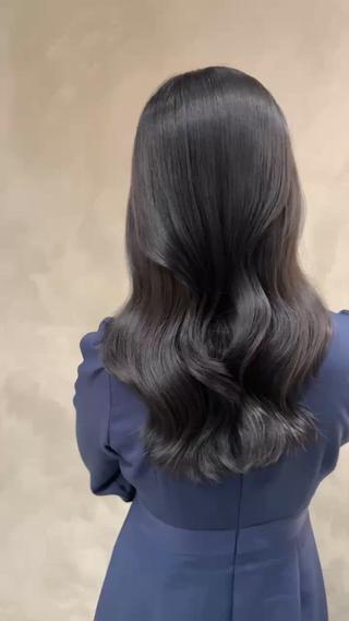 セミロング カット無料| 青山 |髪質改善のヘアスタイル