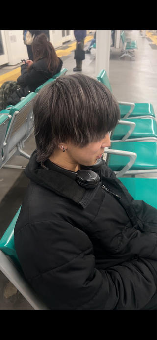 金髪からトーンダウン！
暗くしても色落ちするのでまたすぐ明るくできます！ 