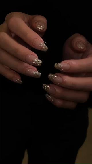 ネイル aiu  ｱｲﾕｰ ちひろのネイルデザイン