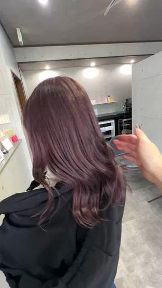 セミロング REVE所属・馬場  麻応のヘアスタイル