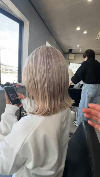 ミディアム REVE所属・馬場  麻応のヘアスタイル
