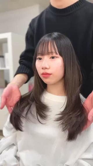 ロング 似合わせカット・透明 感カラー👑縮毛矯正のヘアスタイル