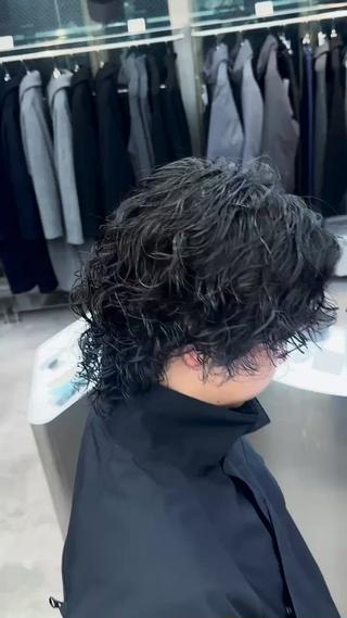 ミディアム パーマ メンズ RETOUCH by fifthメンズサロン所属・小川 廉太朗のヘアスタイル