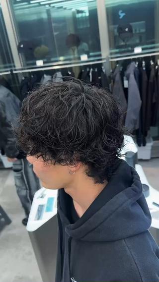 パーマ メンズ RETOUCH by fifthメンズサロン所属・小川 廉太朗のヘアスタイル