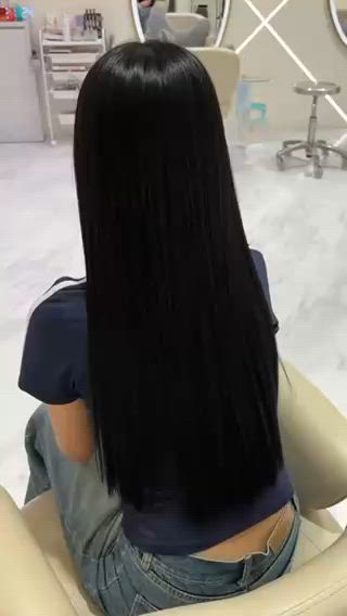 ロング カラー MONA HARUNAのヘアスタイル