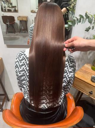 ロング カラー 髪質改善lab.em.梅田店所属・髪質改善 伊藤のヘアスタイル