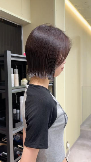 ミディアム ボブ/ぱつっとボブ/ 谷口 海星のヘアスタイル