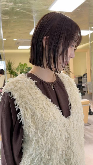 ミディアム ボブ/ぱつっとボブ/ 谷口 海星のヘアスタイル