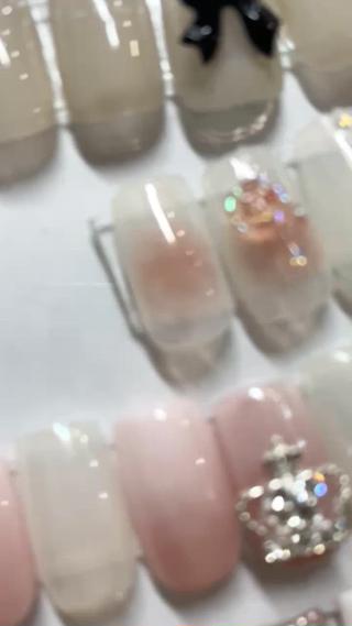 ネイル nailsalon Lithos所属・nailsalon Recontreのネイルデザイン