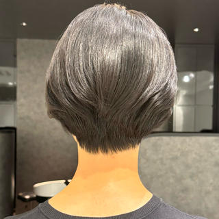 ショート ひなた あゆみのヘアスタイル