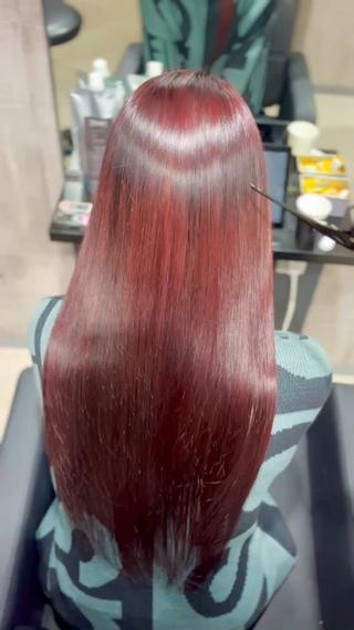 ロング カラー _white【京橋店】所属・_WHITE / KENTOのヘアスタイル