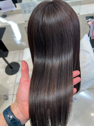 ロング 👑顔周り韓国風 レイヤーSHUTOのヘアスタイル