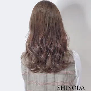 カラー 🦖店長🦖pino #しのだスペシャルのヘアスタイル