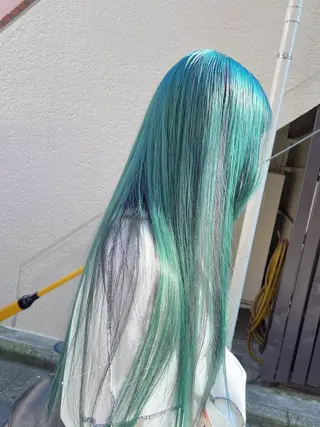 ロング Maestro所属・🪼個性、雰囲気🪼 ⛈オカダ🎧のヘアスタイル