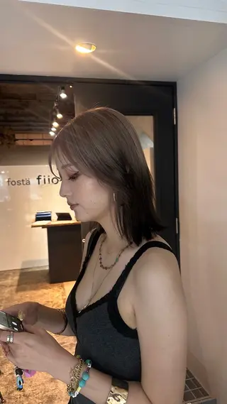 カラー 小中 萌永のヘアスタイル