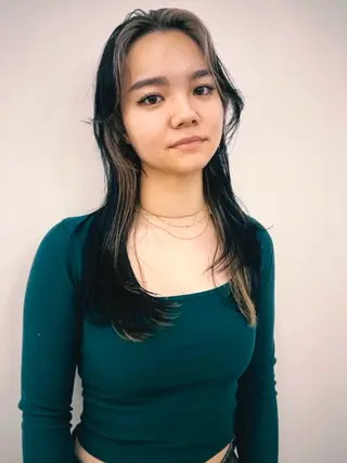 ロング レイヤー/ 透明感SHIMAのヘアスタイル