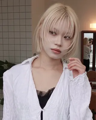 ミディアム カラー レイヤー専門家 ダブルカラー修のヘアスタイル