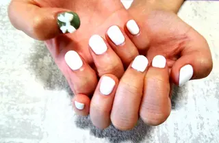 ネイル リラクゼーション＆ネイル仙殊~センジュ~所属・senju 　のネイルデザイン