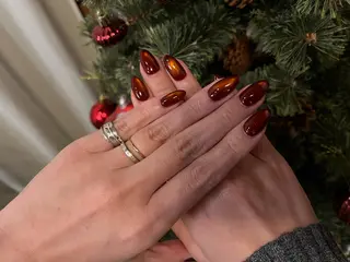 ネイル aiu アイユー ちひろのネイルデザイン