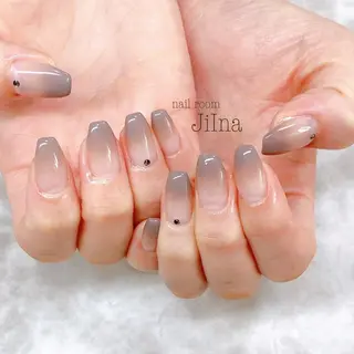 ネイル JiIna nailのネイルデザイン
