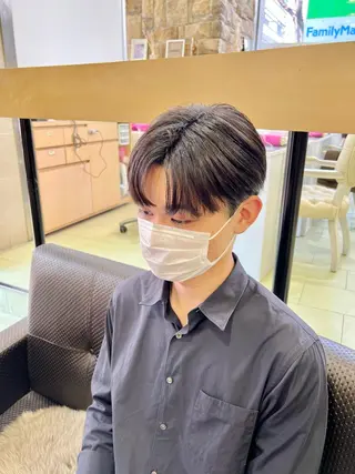 ショート カラー パーマ メンズ ﾎｯﾄﾍﾟｯﾊﾟｰ に移行中【かな】のヘアスタイル