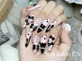 ネイル E.N🦋 長さ出し/持ち込みのネイルデザイン