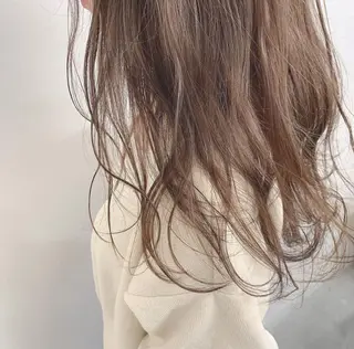 セミロング 飯島 美海のヘアスタイル