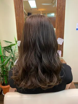 セミロング カラー ヘアアレンジ 加藤 瑠美のヘアスタイル