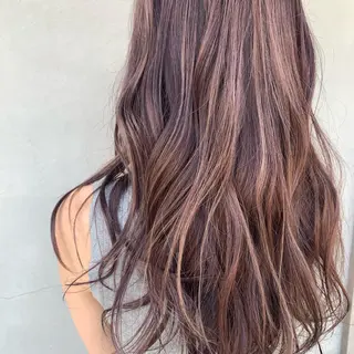 ロング カラー ︎︎🧸 yuri ︎︎🧸のヘアスタイル