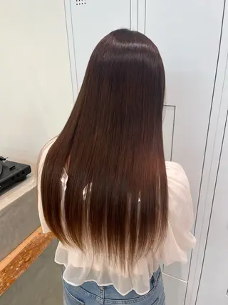 ロング ハイトーン/艶カラー 𝐧𝐨𝐚のヘアスタイル