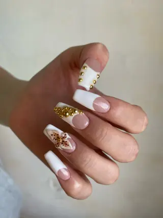 ネイル shion .のネイルデザイン