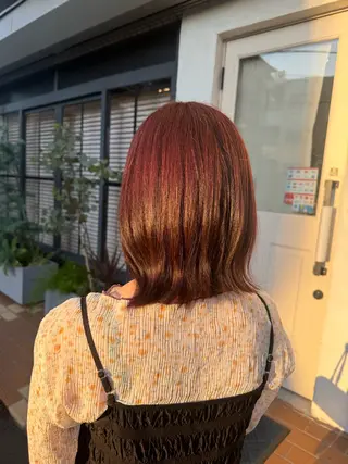 ミディアム カラー 金子 彩心のヘアスタイル