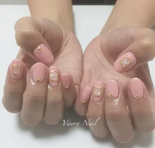 ネイル 美SORA ～ｳﾞｨｿﾗ～のネイルデザイン