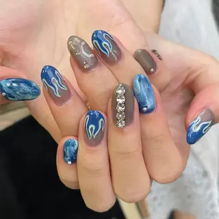 ネイル 中牟田 彩水のネイルデザイン