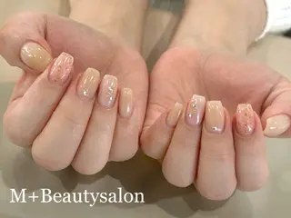 ネイル M+  Beauty Salonのネイルデザイン