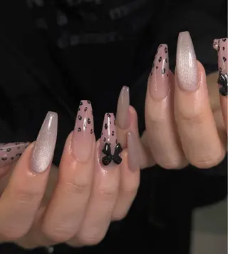ネイル Ryu Nail Studio所属・Ryu Nail 新大久保のネイルデザイン